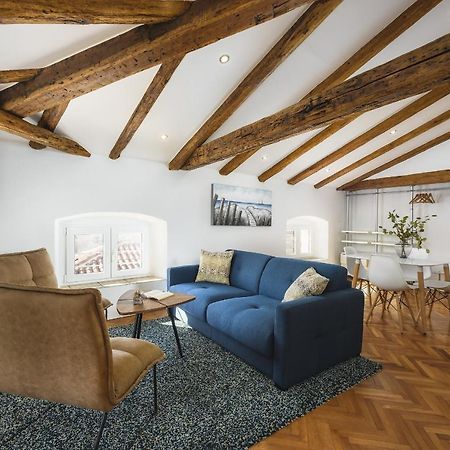 Urban Loft Old Town Porec Bagian luar foto