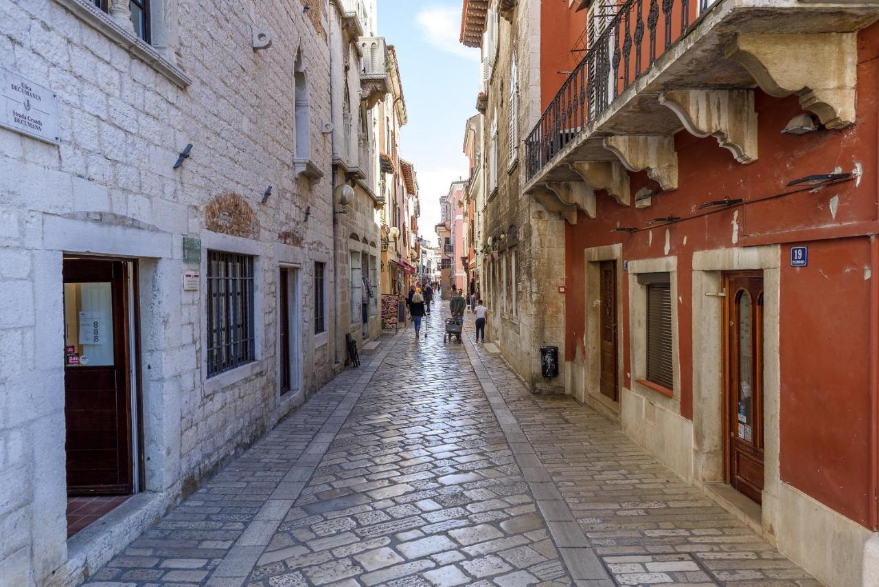 Urban Loft Old Town Porec Bagian luar foto