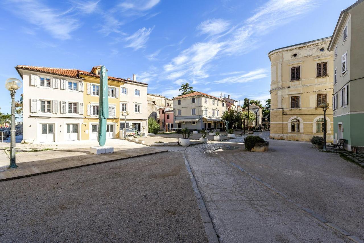 Urban Loft Old Town Porec Bagian luar foto